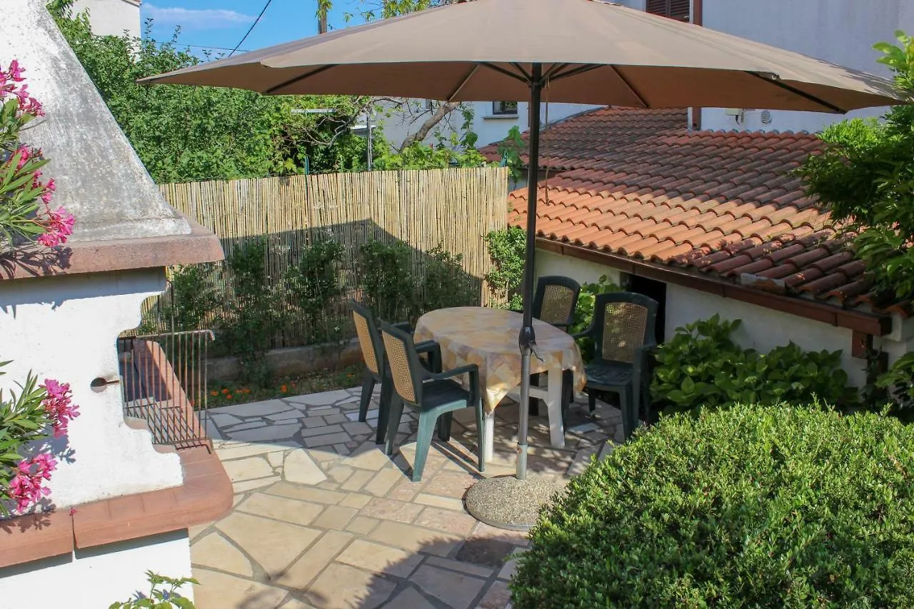 Apartments Hrabar Trogir