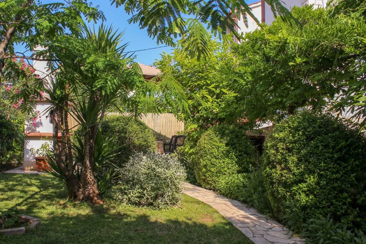 Apartments Hrabar Trogir 0*,  Kroatien