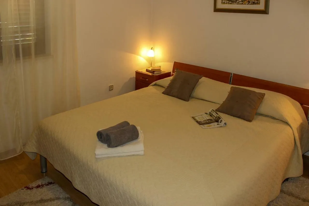 Apartments Hrabar Trogir Croatia