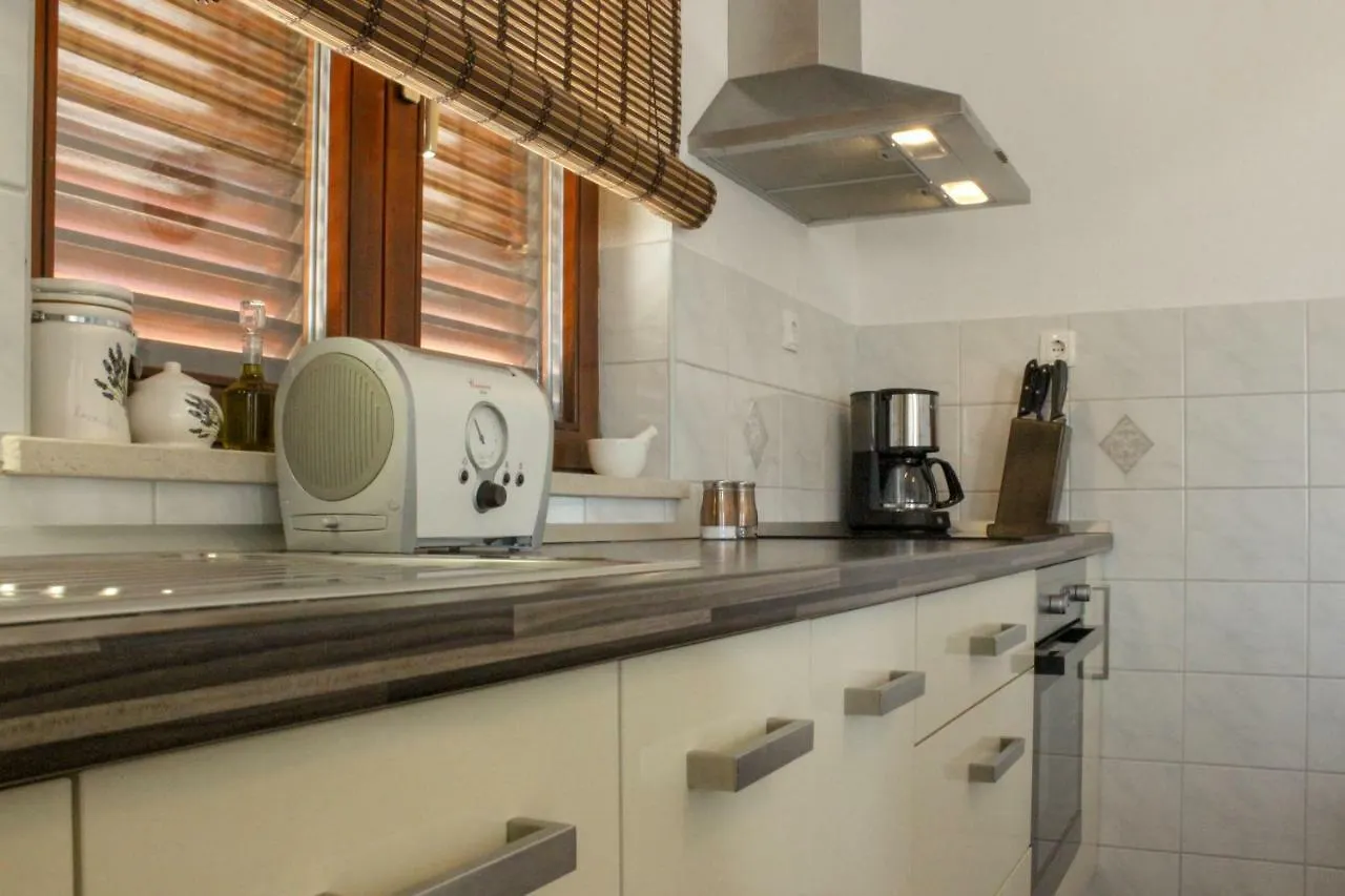 Apartments Hrabar Trogir